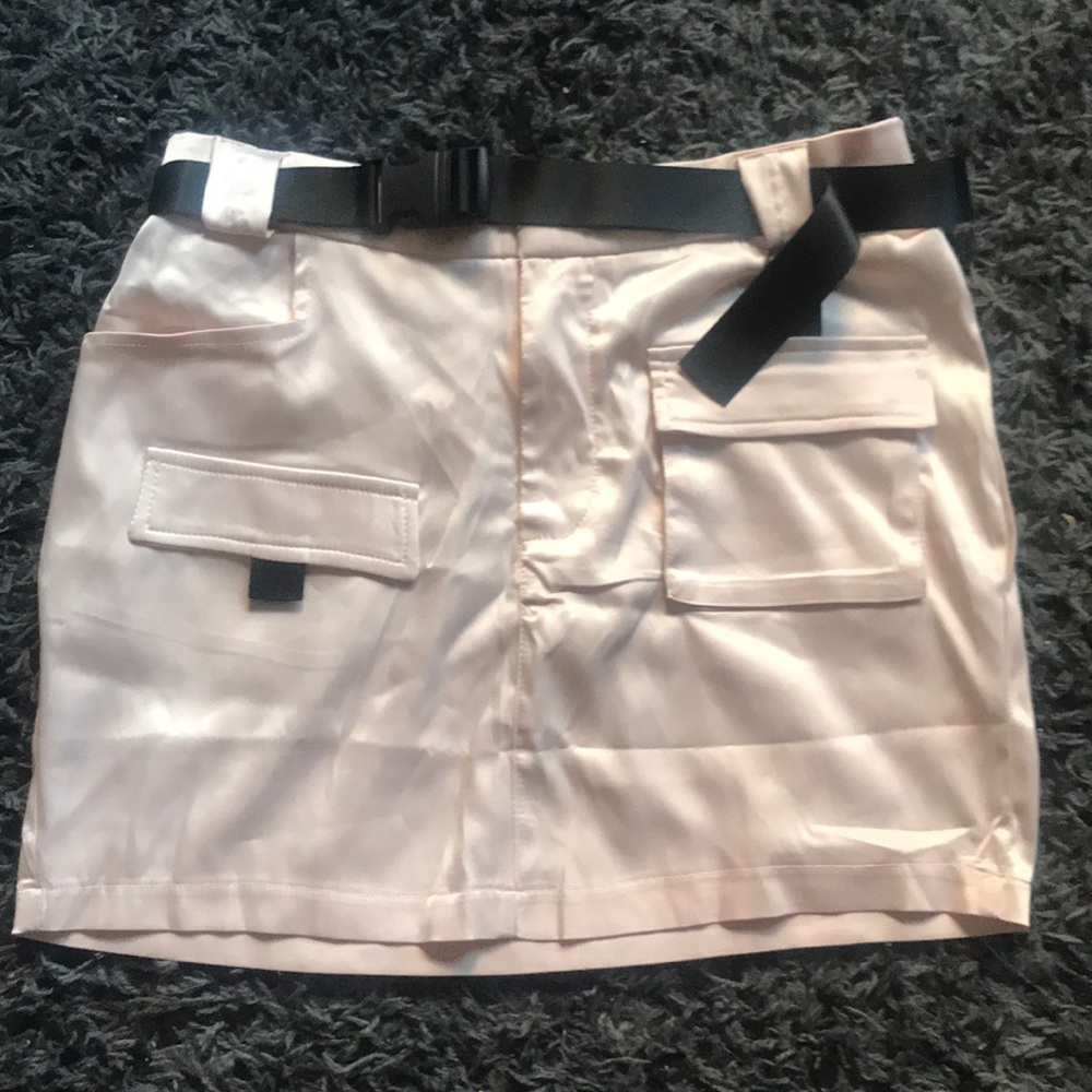 Light pink silk skirt with belt buckle